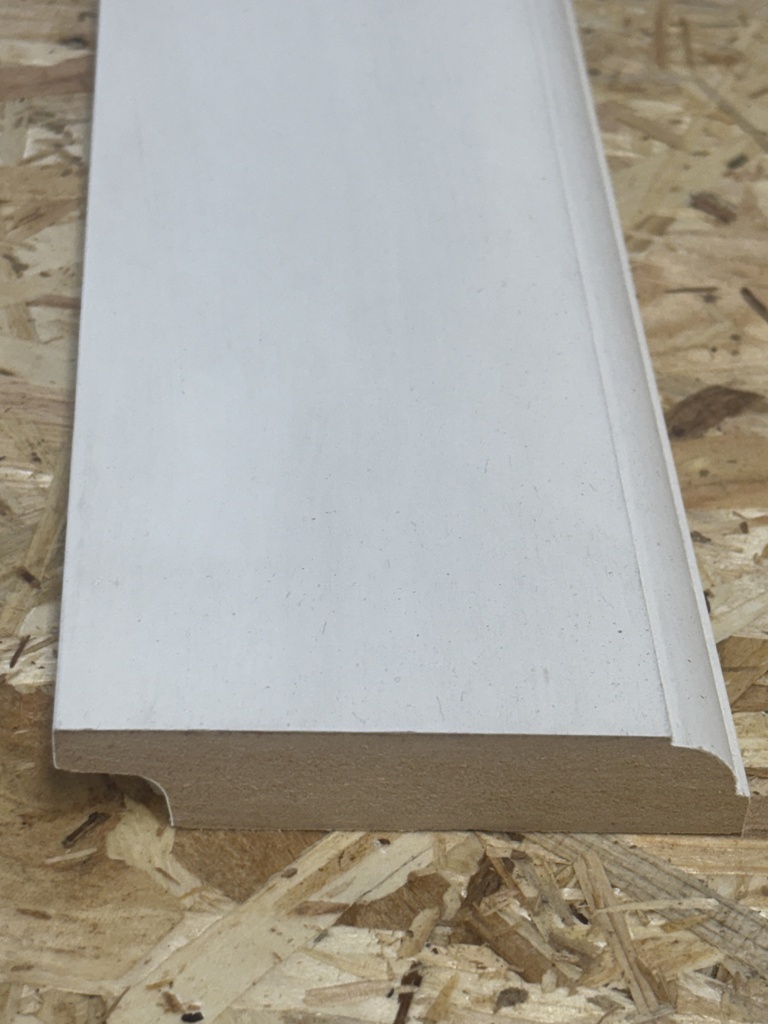 MDF 18 x 120 x 4880 mm kraalplint sponning V313 wit gegrond 